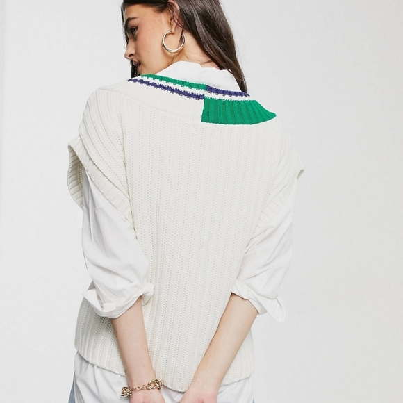 SOLD Asos Design Knit Vest with Stripe Detail - Picture 2 of 7